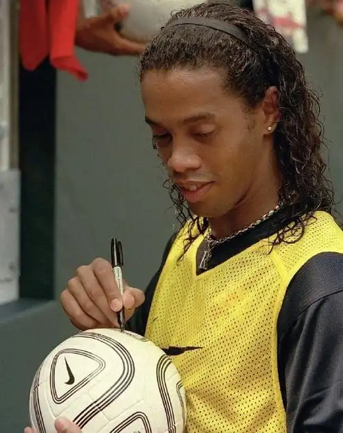 验到足球比 验到足球比