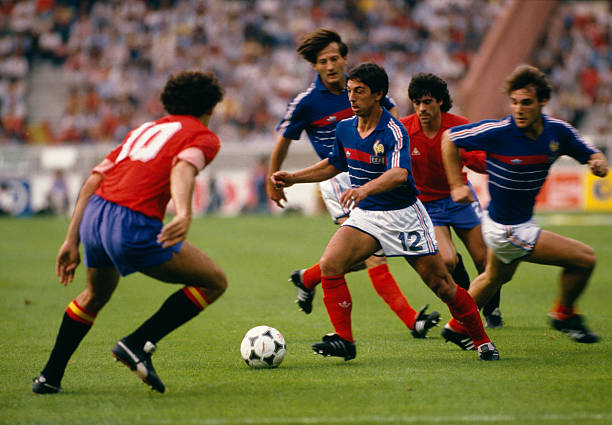 税背后的策 税背后的策